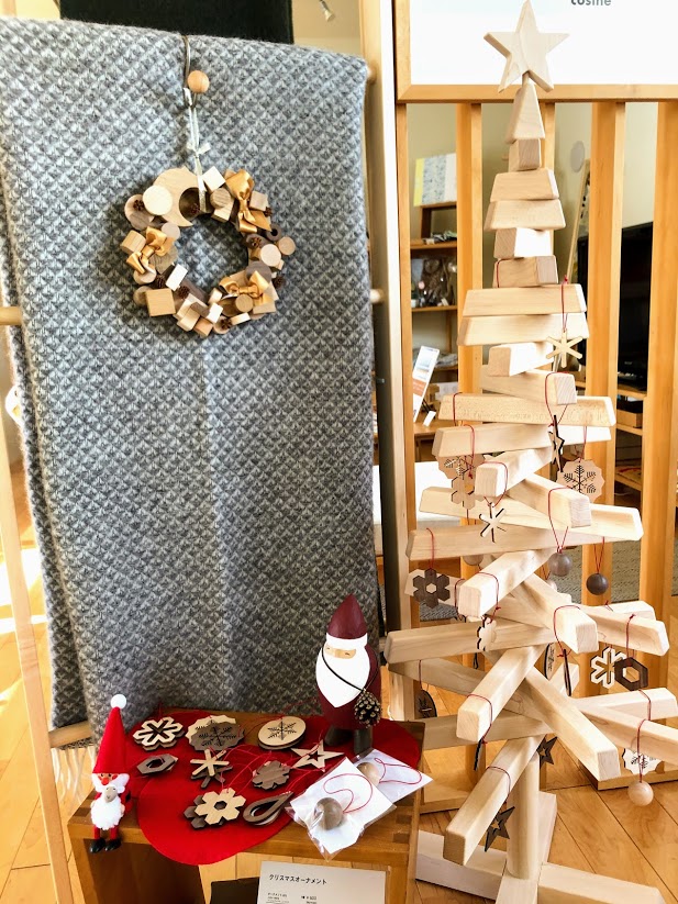 オリジナルクリスマスツリー＆オーナメント販売開始！［コサイン旭川本店・青山・札幌・KIDS］