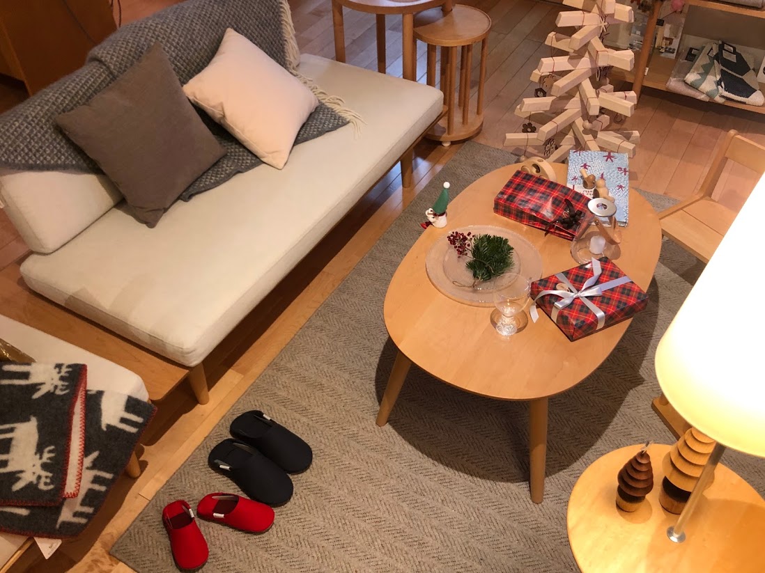 家族で過ごすクリスマスにピッタリなインテリア[コサイン直営店]